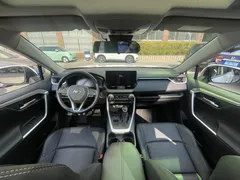 2023 Toyota Wildlander 2.0L 2WD Luxury Plus, белый — фото 12
