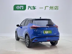 2022 Nissan Kicks 1.5L XV CVT Luxury, синий — фото 6