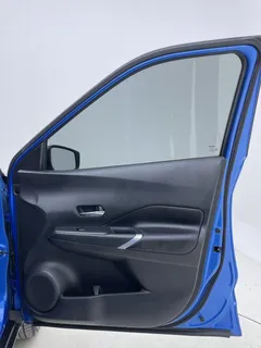 2022 Nissan Kicks 1.5L XV CVT Luxury, синий — фото 25