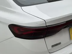 2023 Geely Emgrand 4th Gen Champion 1.5L CVT Flagship, белый — фото 26