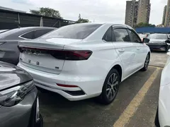 2023 Geely Emgrand 1.5L CVT Luxury Champion 4th Gen, белый — фото 11