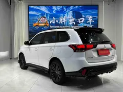 2021 Mitsubishi Outlander 2.0L 2WD 5, белый — фото 6
