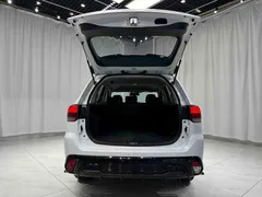 2021 Mitsubishi Outlander 2.0L 2WD 5, белый — фото 17
