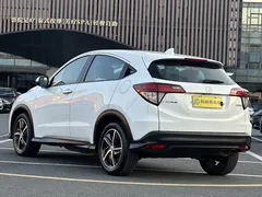 2022 Honda Vezel 1.5L CVT Pioneer, белый — фото 6