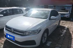 2021 Volkswagen Bora 1.5L AT Fashion, белый — фото 1