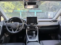 2023 Toyota Wildlander 2.0L 4WD Luxury Plus — фото 9