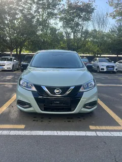 2023 Nissan Tiida 1.6L CVT, зелёный — фото 2