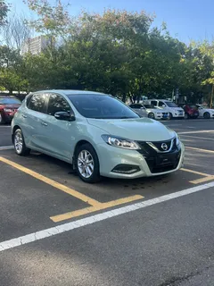 2023 Nissan Tiida 1.6L CVT, зелёный — фото 3
