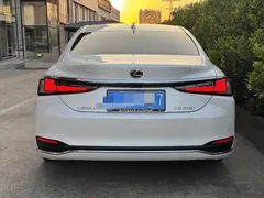 2022 Lexus ES 200 Excellence, белый — фото 2