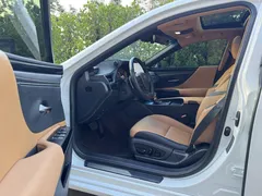 2022 Lexus ES 200 Excellence, белый — фото 8