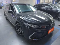 2023 Toyota Camry 2.5G Luxury, чёрный — фото 2