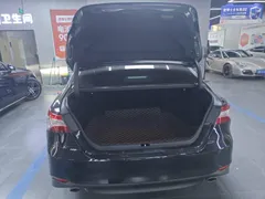 2023 Toyota Camry 2.5G Luxury, чёрный — фото 8