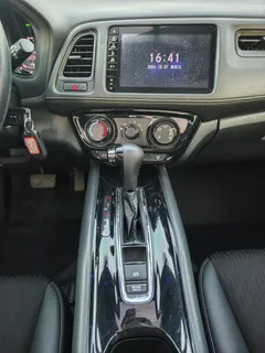 2022 Honda Vezel 1.5L CVT Elite, белый — фото 10
