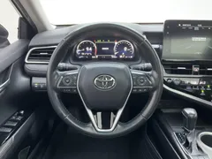 2023 Toyota Camry 2.5G Luxury, чёрный — фото 11
