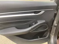 2022 Geely Emgrand 4th Gen 1.5L CVT Premium — фото 8