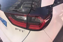 2021 Honda Fit 1.5L CVT, белый — фото 8