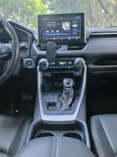 2022 Toyota Wildlander 2.0L 4WD Luxury, чёрный — фото 11