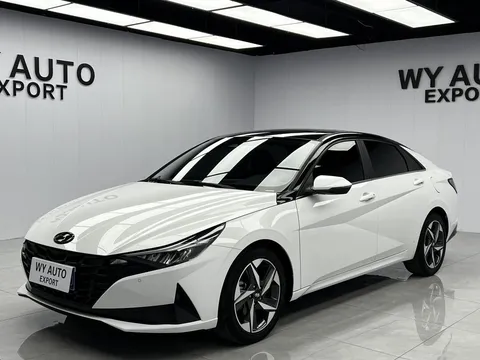 2022 Hyundai Elantra 1.5L CVT LUX Premium