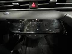 2022 Hyundai Elantra 1.5L CVT LUX Premium, белый — фото 7