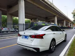 2021 Nissan Teana 2.0L XL Upper AD1, белый — фото 7