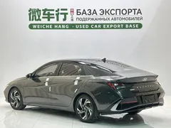 2023 Hyundai Elantra 1.5L CVT TOP Flagship — фото 6