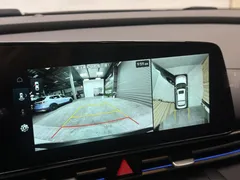 2023 Hyundai Elantra 1.5L CVT TOP Flagship — фото 14