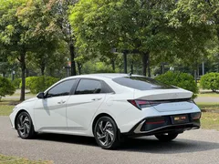 2023 Hyundai Elantra 1.5L CVT GLX Elite, белый — фото 6