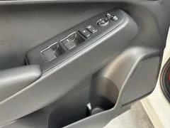 2023 Honda Vezel 1.5L CVT Elite, белый — фото 11