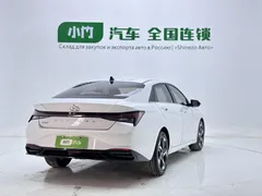 2022 Hyundai Elantra 1.5L CVT LUX Premium, белый — фото 4