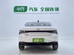 2022 Hyundai Elantra 1.5L CVT LUX Premium, белый — фото 6