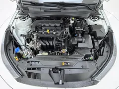2022 Hyundai Elantra 1.5L CVT LUX Premium, белый — фото 28