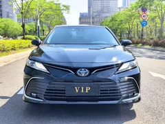 2021 Toyota Camry 2.0G Luxury, чёрный — фото 2