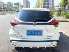 2022 Nissan Kicks 1.5L XV CVT Luxury, белый — фото 5