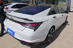 2022 Hyundai Elantra 1.5L CVT GLX Elite, белый — фото 9