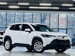 2023 Toyota Frontlander 2.0L CVT Elite, белый — фото 3