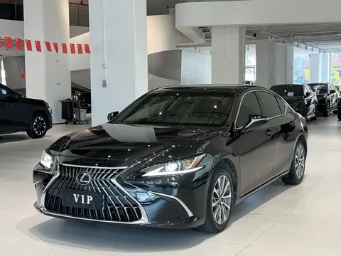 2021 Lexus ES 200 Luxury