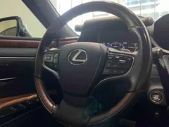 2021 Lexus ES 200 Luxury, чёрный — фото 14