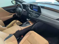 2021 Lexus ES 200 Luxury, чёрный — фото 23