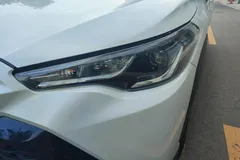2023 Toyota Frontlander 2.0L CVT Elite, белый — фото 2