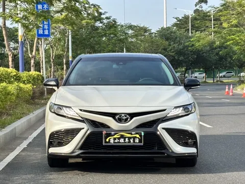 2022 Toyota Camry 2.5S Knight