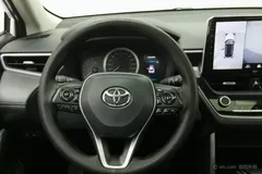 2022 Toyota Frontlander 2.0L CVT Leading, белый — фото 15