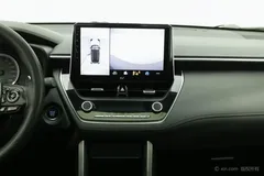 2022 Toyota Frontlander 2.0L CVT Leading, белый — фото 16