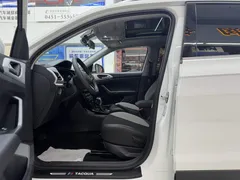 2021 Volkswagen Tacqua 1.5L AT, белый — фото 9