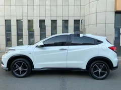 2022 Honda Vezel 1.5L CVT Pioneer, белый — фото 9