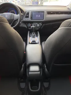 2022 Honda Vezel 1.5L CVT Pioneer, белый — фото 19