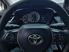 2022 Toyota Corolla 1.5L CVT Pioneer, белый — фото 16