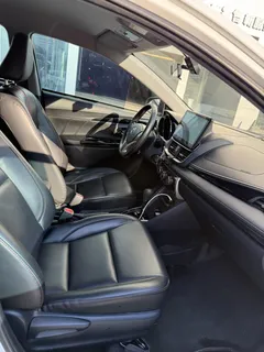 2022 Toyota Yaris L Zhixuan X 1.5L CVT Leading Plus, белый — фото 10