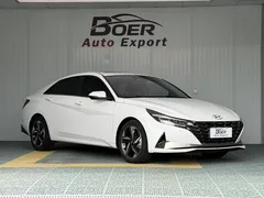 2022 Hyundai Elantra 1.5L CVT LUX Premium, белый — фото 3