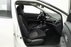 2021 Nissan Bluebird 1.6L CVT, белый — фото 20