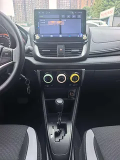 2022 Toyota Yaris L Zhixuan X 1.5L CVT Leading Plus, белый — фото 14